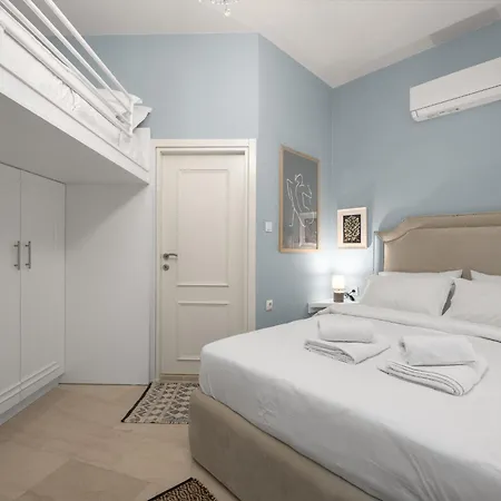 Ant-one Designer Neo-classical In Prime Downtown Location - Sleeps 8 アパート *