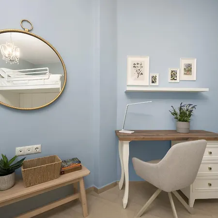 Ant-one Designer Neo-classical In Prime Downtown Location - Sleeps 8 * 테살로니키