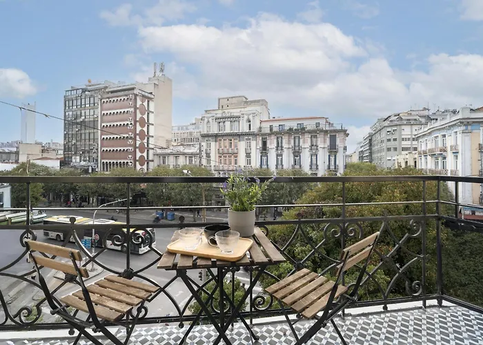 Ant-one Designer Neo-classical In Prime Downtown Location - Sleeps 8 Apartamento *