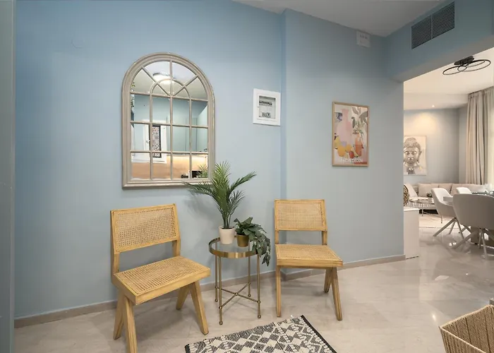 Ant-one Designer Neo-classical In Prime Downtown Location - Sleeps 8 Apartamento *