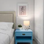 Apartment Ant-one Designer Neo-classical In Prime Downtown Location - Sleeps 8