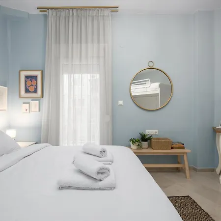 Ant-one Designer Neo-classical In Prime Downtown Location - Sleeps 8 테살로니키