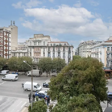 Ant-one Designer Neo-classical In Prime Downtown Location - Sleeps 8